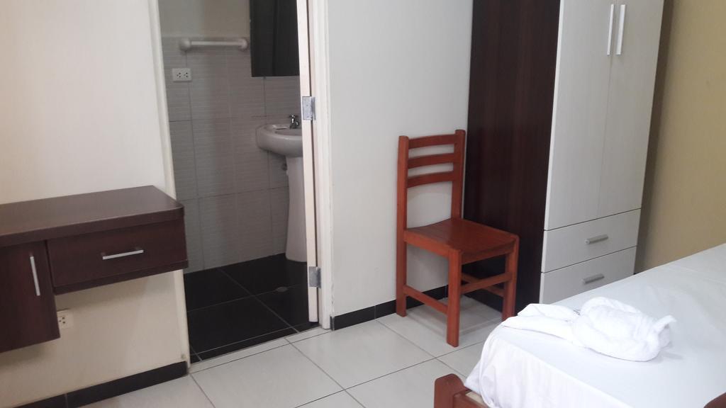 Tambopata Boton De Oro Hotel المظهر الخارجي الصورة